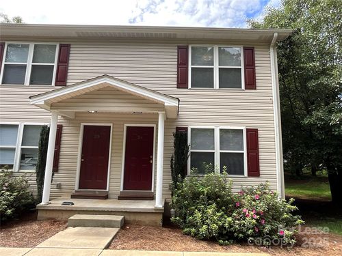 apt-24-1520 N Main Ave, Newton, NC, 28658-2960 | Card Image