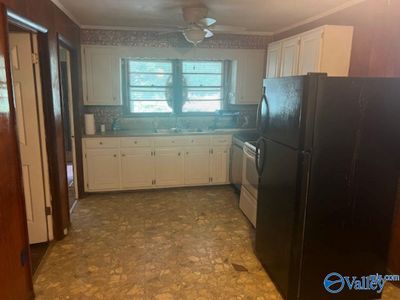 178 Gum Springs Cut Off, House other with 3 bedrooms, 1 bathrooms and null parking in Somerville AL | Image 2