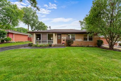 16 S Phelps Avenue, House other with 3 bedrooms, 2 bathrooms and 2 parking in Arlington Heights IL | Image 1