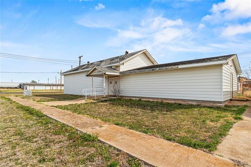 602 D Street, Snyder, OK, 73566 | Card Image