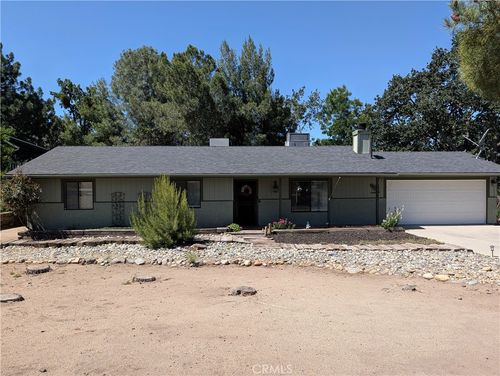 17941 Bold Venture Dr, Tehachapi, CA, 93561-5308 | Card Image