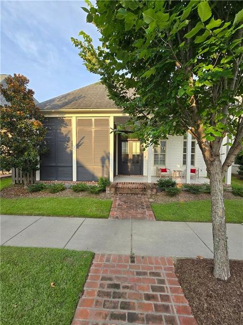 10723 Turning Leaf Dr, Baton Rouge, LA, 70810-7628 | Card Image