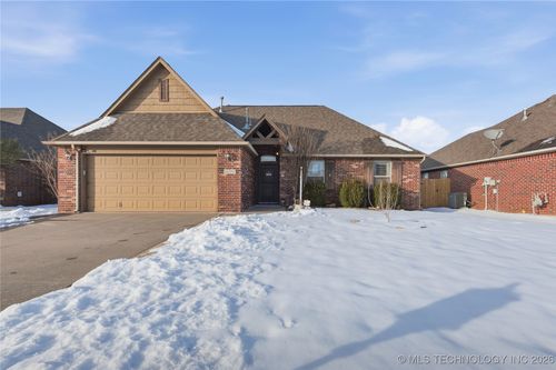 18709 E 49th Place, Tulsa, OK, 74134 | Card Image