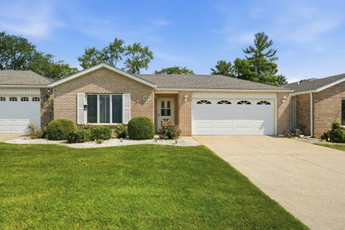 400 Commanche Drive, Lowell, IN, 46356 | Card Image