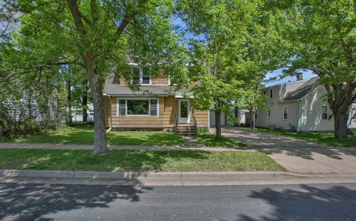 140 Edwards St, Wausau, WI, 54401-6113 | Card Image