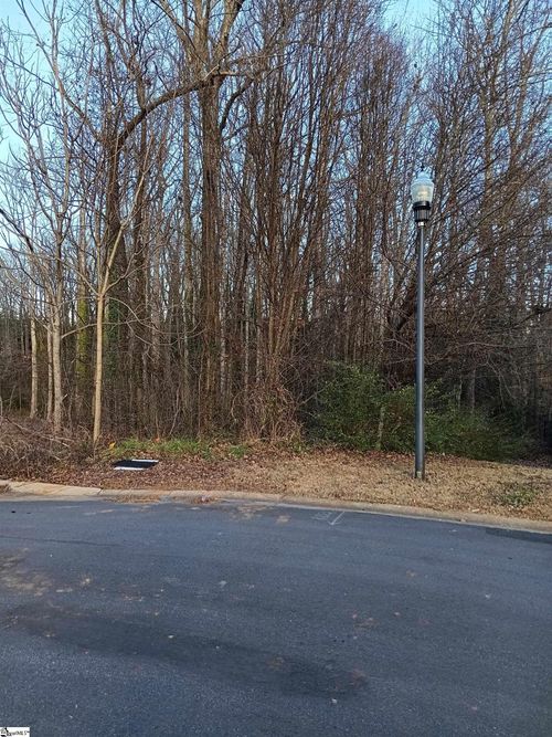 537 Harvest Valley Circle, Spartanburg, SC, 29303 | Card Image