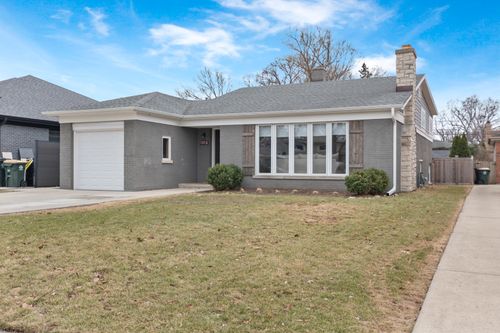 1915 Glenview Ave, Park Ridge, IL, 60068-1715 | Card Image