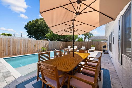 21516 Dolphin Ave, Panama City Beach, FL, 32413-3303 | Card Image