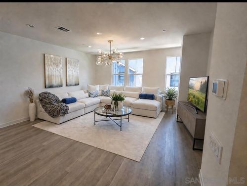 2586 Delphinium Ln, Carlsbad, CA, 92008-3879 | Card Image