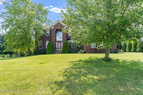4802 Deer Meadow Ln, La Grange, KY, 40031-6717 | Card Image