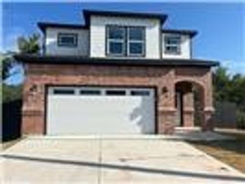 3211 Brazos River Dr, Granbury, TX, 76048-5811 | Card Image