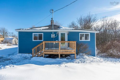 1004 Summer St, Canning, NS, B0P1H0 | Card Image