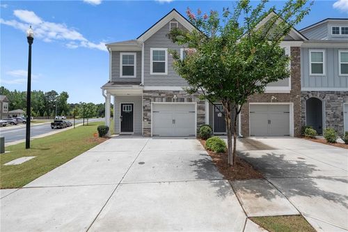 1966 Dillon Dr, Lithonia, GA, 30058-2521 | Card Image