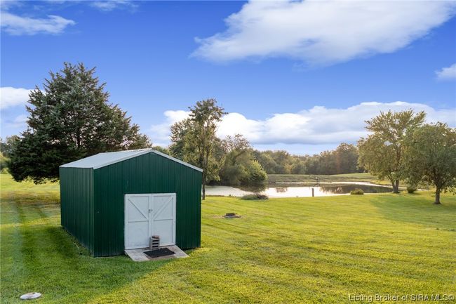 302 Saddleback Dr, Home with 3 bedrooms, 2 bathrooms and null parking in Charlestown IN | Image 47