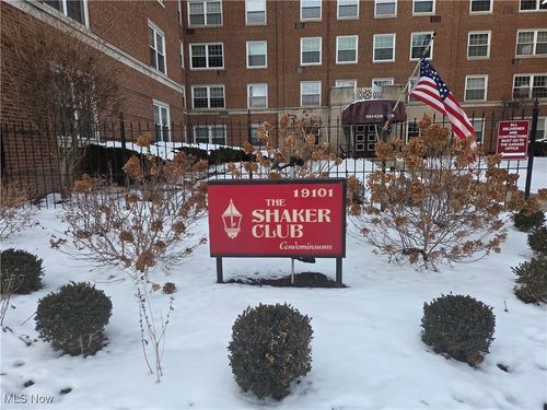 424-19101 Van Aken Blvd, Shaker Heights, OH, 44122-3517 | Card Image