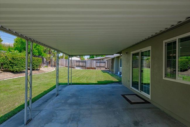 4939 Brookglen Way, House other with 3 bedrooms, 2 bathrooms and null parking in Carmichael CA | Image 32