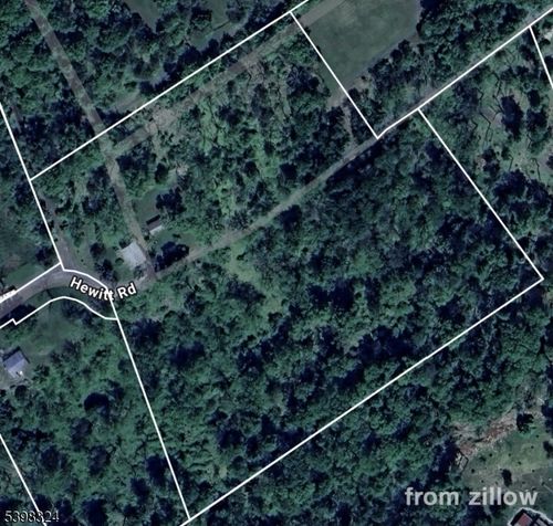 47 Hewitt Rd, Stockton, NJ, 08559-1202 | Card Image