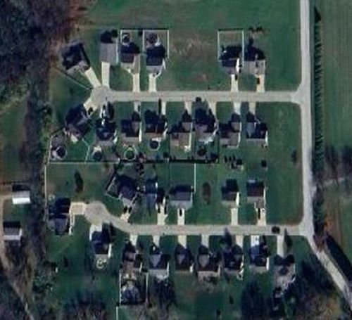 8 Emily Dr, Spring Valley, IL, 61362-1012 | Card Image