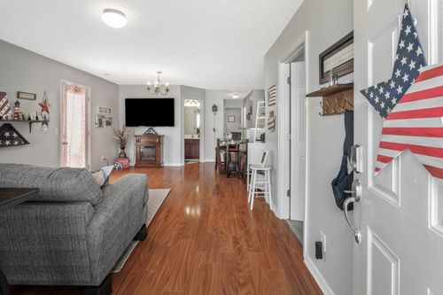 2632 River Meade Way, Nashville, TN, 37214-1187 | Card Image