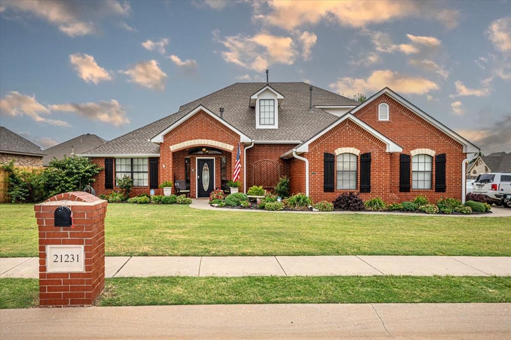Lake Shadows Dr, Edmond, OK 73012