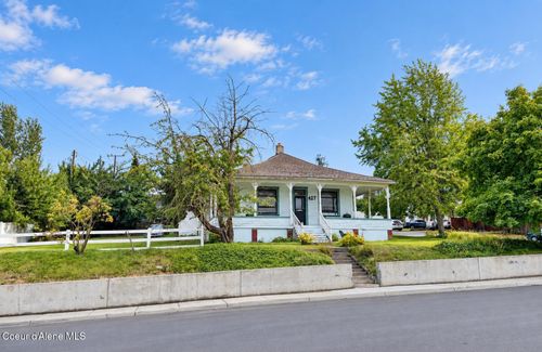 427 W College Ave, St. Maries, ID, 83861-2037 | Card Image