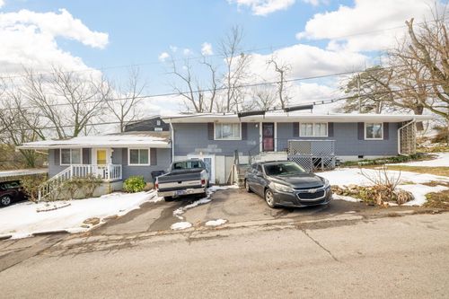 916 S Crest Rd, CHATTANOOGA, TN, 37404-5979 | Card Image
