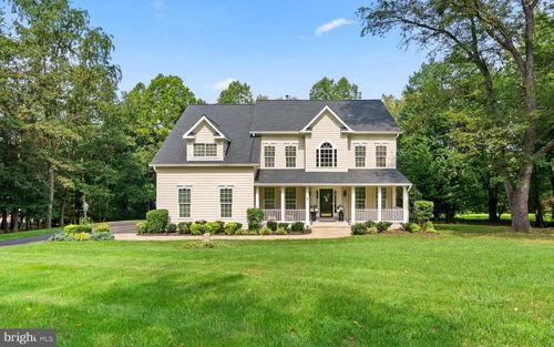 8017 Exodus Dr, GAITHERSBURG, MD, 20882-1111 | Card Image