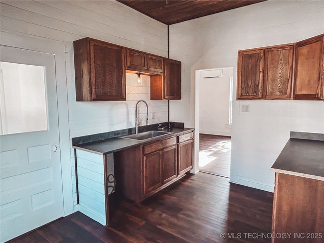 216 Belt St, House other with 3 bedrooms, 2 bathrooms and null parking in Eufaula OK | Image 5
