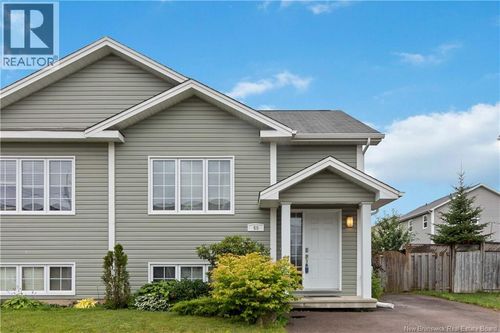 60 Coriander St, Moncton, NB, E1G0R6 | Card Image