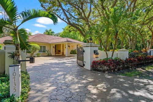 10735 Sw 58th Ave, Pinecrest, FL, 33156-4113 | Card Image