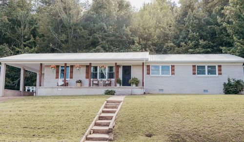 618 S High St, Waynesboro, TN, 38485 | Card Image