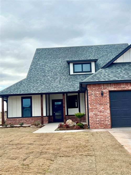 6210 Hideaway Rd, Shawnee, OK, 74804-2220 | Card Image