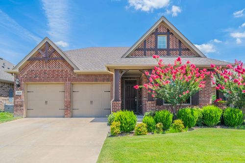 1621 Ranch Trail Rd, Aubrey, TX, 76227-1461 | Card Image