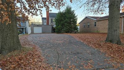 2414 Harrison Avenue, Home with 2 bedrooms, 3 bathrooms and null parking in Parkersburg WV | Image 1