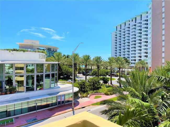 APT-403 - 2924 Collins Ave, Condo with 2 bedrooms, 2 bathrooms and null parking in Miami Beach FL | Image 18