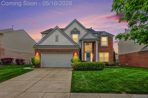 7316 N Central Park, Shelby Township, MI, 48317-2388 | Card Image