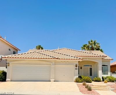 9590 Sedona Hills Court, House other with 3 bedrooms, 2 bathrooms and null parking in Las Vegas NV | Image 1