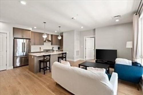 501-1650 Commonwealth Ave, Boston, MA, 02135-5634 | Card Image