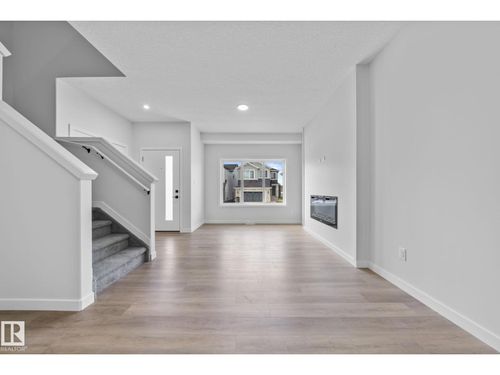 16521 20 Ave Sw, Edmonton, AB, T6W5K1 | Card Image