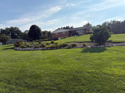 2033 Mcqueen Road, Springfield, IL, 62711 | Card Image