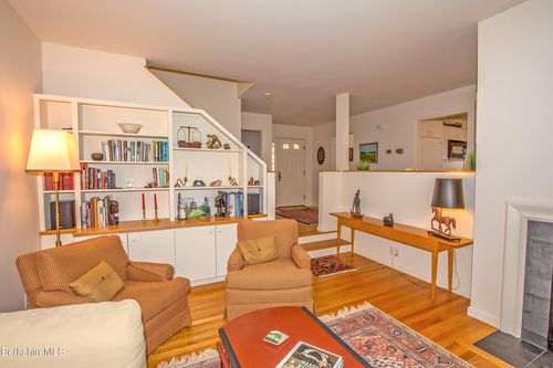 18-1136 Barker Rd, Pittsfield, MA, 01201-8043 | Card Image