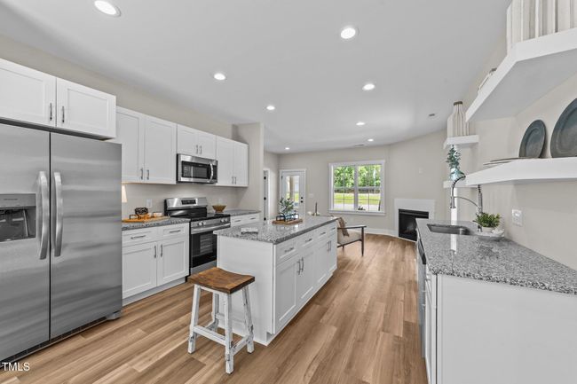 412 N Green - Kitchen 4 | Image 12