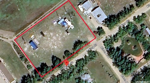 247 King St, Elbow, SK, S0H3Z0 | Card Image