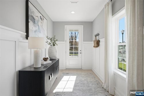 6 Belmont Pl, Oakland, NJ, 07436-1836 | Card Image