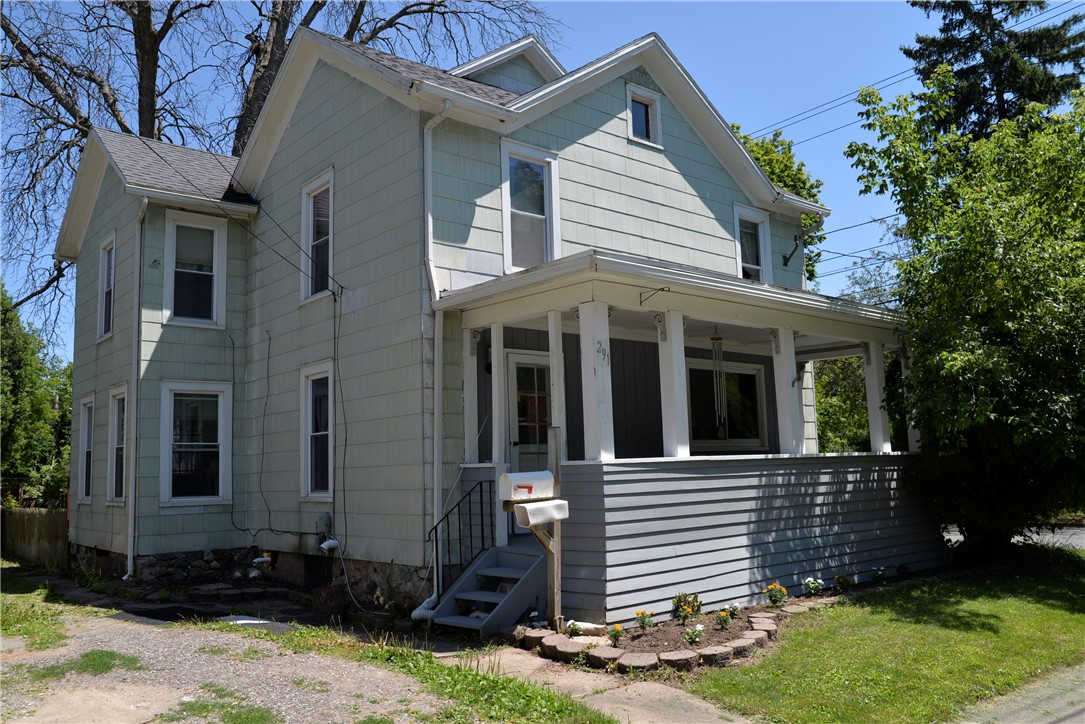 Mason St, Canandaigua, NY 14424