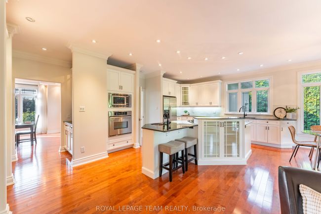 5422 Wadell Crt, House other with 4 bedrooms, 4 bathrooms and 6 parking in Manotick ON | Image 10
