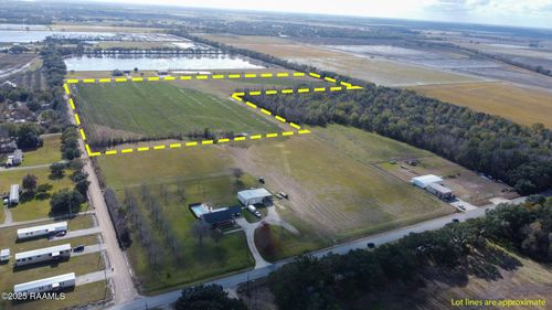 900 Killdee Ln, Duson, LA, 70529-4239 | Card Image