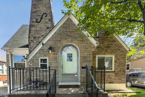 1237 Larchmont Ave, Louisville, KY, 40215-2231 | Card Image