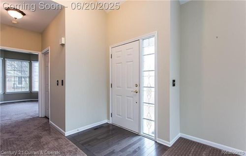 96-29306 Weston Dr, Novi, MI, 48377-2892 | Card Image