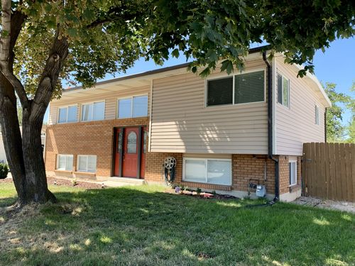 5210 S 900 E, Murray, UT, 84117-6604 | Card Image